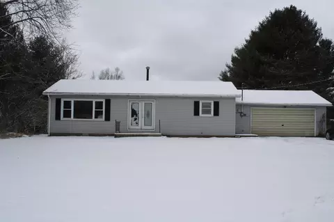 291 N Barlow Rd, Harrisville, MI 48740