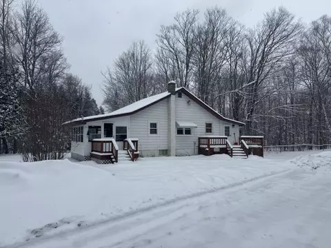 4147 Mackinac Trail, St. Ignace, MI 49781