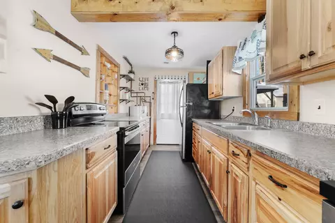112 Taylor Ave, Roscommon, MI 48653 photo 9