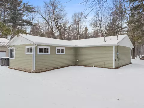 8017 Lyman Rd, Roscommon, MI 48653 photo 2