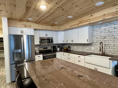 8017 Lyman Rd, Roscommon, MI 48653 photo 10