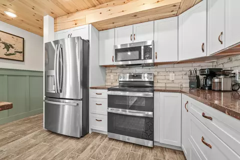 8017 Lyman Rd, Roscommon, MI 48653 photo 8