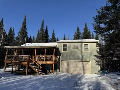 1861 W Lake Circle Dr, Barton City, MI 48705