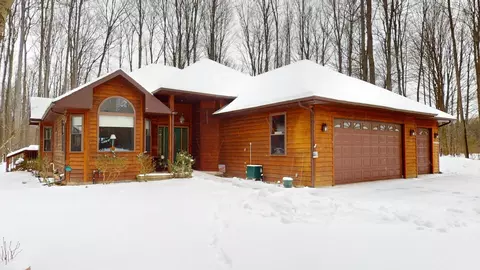 6243 Deerfield Drive Grayling Mi 49738 Dr, Grayling, MI 49738