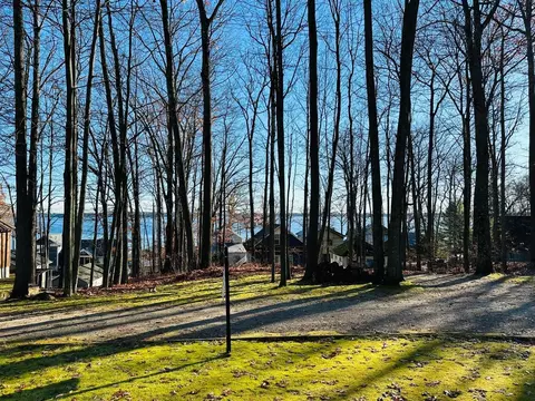 Nnn Quail Boulevard, Roscommon, MI 48653