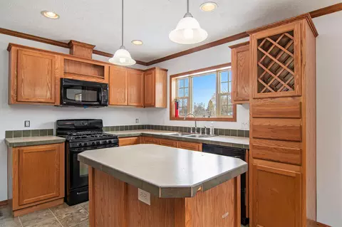 1914 Harrison Avenue Cheboygan Mi 49721 Ave, Cheboygan, MI 49721 photo 8