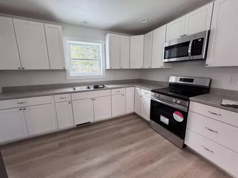 Kitchen - 7148 W Dotski Rd, Cheboygan, MI 49721 photo 2 of 3