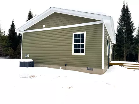 Exterior - 7148 W Dotski Rd, Cheboygan, MI 49721 photo 4 of 6