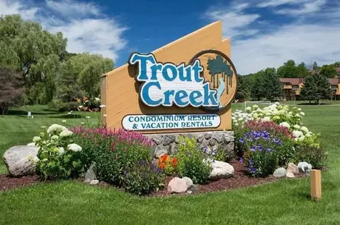 4749 S Pleasantview Road Unit Apt 21 Harbor Springs Mi 49740, Harbor Springs, MI 49740