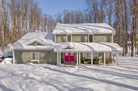 2535 Castlewood Drive Gaylord Mi 49735 Dr, Gaylord, MI 49735