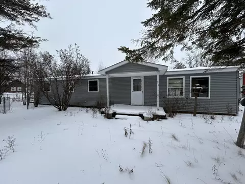 240 Harris Street Cheboygan Mi 49721 St, Cheboygan, MI 49721