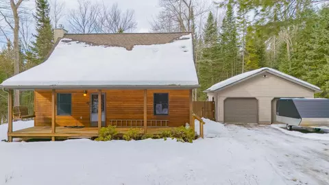 2124 S Roscommon Rd, Prudenville, MI 48651