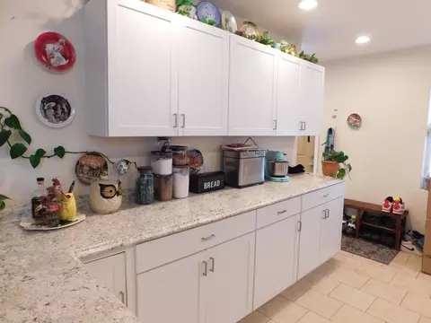 Kitchen - 702 Elm St, Grayling, MI 49738 photo 4 of 9