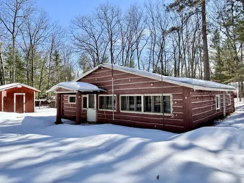3719 Cobb Ln, Lewiston, MI 49756