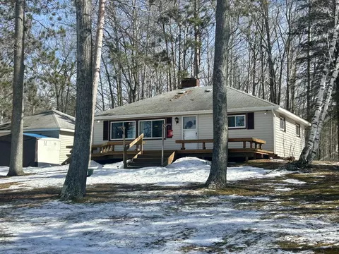 19650 Lake Dr, Hillman, MI 49746
