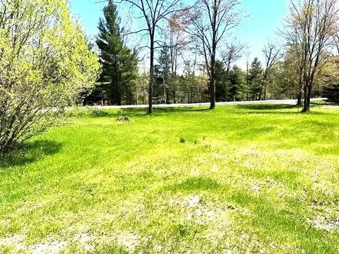 11978 Long Lake Rd, Gladwin, MI 48624