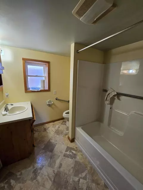 Bath - 308 S Cass Street Mio Mi 48647 St, Mio, MI 48647 photo 2 of 3