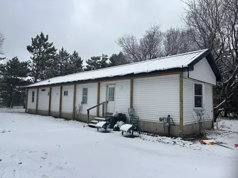1336 Groveland Avenue Gaylord Mi 49735 Ave, Gaylord, MI 49735