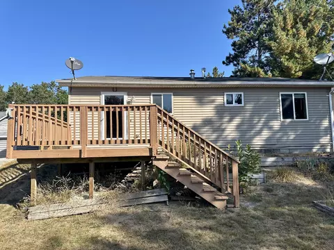 10058 Pinewood Rd, Saint Helen, MI 48656
