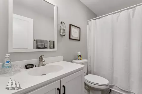 Bath - 3211 Jenson St, Lewiston, MI 49756 photo 6 of 7