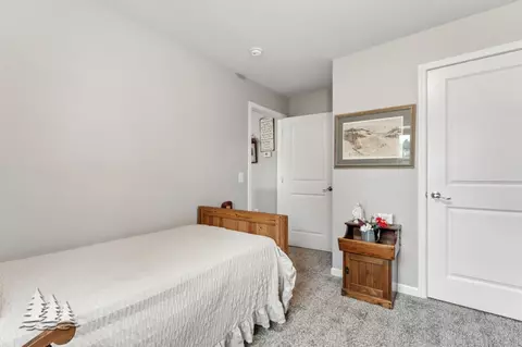 Bedroom - 3211 Jenson St, Lewiston, MI 49756 photo 19 of 19