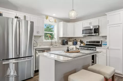 Kitchen - 3211 Jenson St, Lewiston, MI 49756 photo 12 of 12
