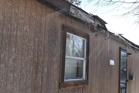 222 N E St, Cheboygan, MI 49721 photo 8