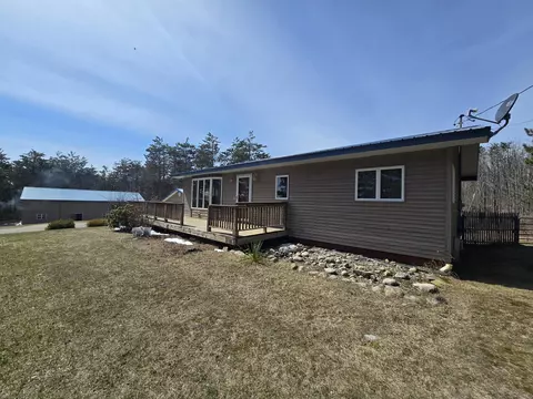 Exterior - 1905 N Mt Tom Road Mio Mi 48647 Rd, Mio, MI 48647 photo 2 of 53