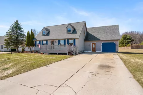 3835 Centennial Dr, East Jordan, MI 49727