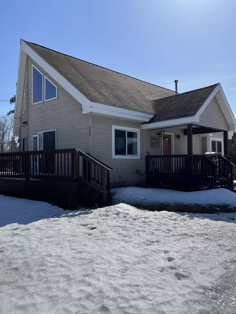9280 W Long Lake Road Alpena Mi 49707 Rd, Alpena, MI 49707
