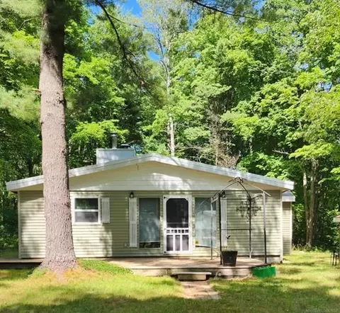 7880 Millecoquin Trail Gaylord Mi 49735 Trl, Gaylord, MI 49735