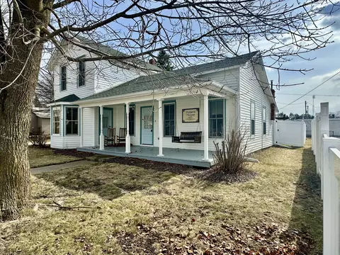 104 S Fifth St, Roscommon, MI 48653