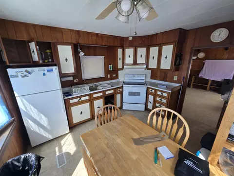 Kitchen - 2051 Stutesman Dr, Fairview, MI 48621 photo 2 of 3