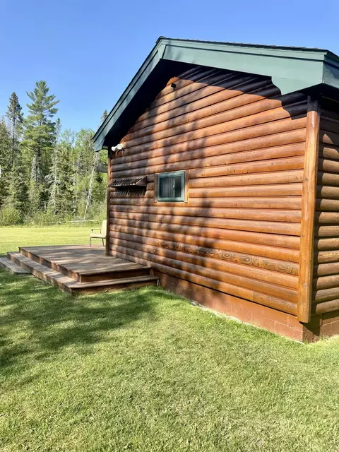 Exterior - 815 907 Backcast Trl, Grayling, MI 49738 photo 3 of 9