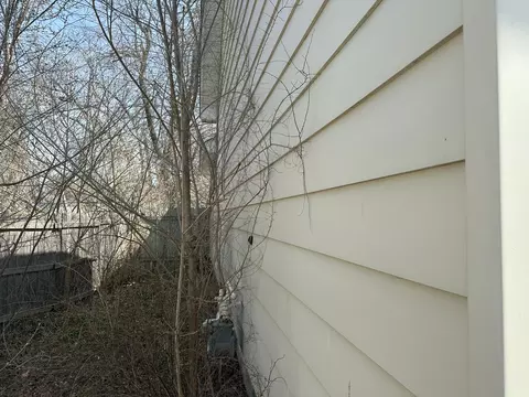 Exterior - 204 Chestnut Street St, Grayling, MI 49738 photo 2 of 4
