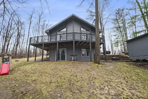 7271 Snow Goose Cir, Gaylord, MI 49735