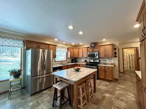 7752 Huron Forest Rd, Roscommon, MI 48653 photo 4