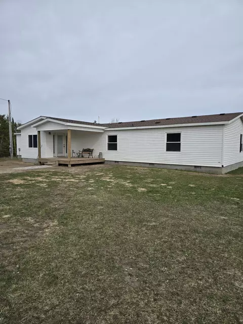 2141 N M 65, Lachine, MI 49753
