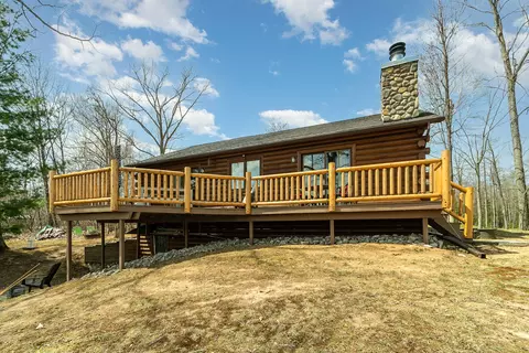 3525 E Pointe Dr, Beaverton, MI 48612 photo 3