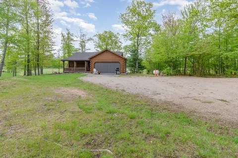 3525 E Pointe Dr, Beaverton, MI 48612 photo 53