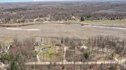 3525 E Pointe Dr, Beaverton, MI 48612 photo 45