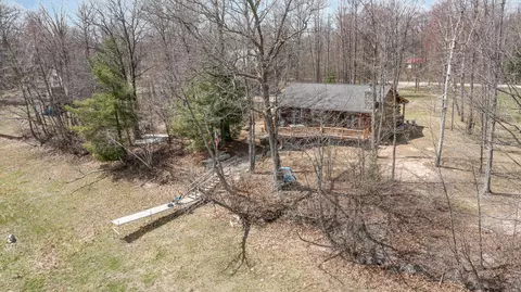 3525 E Pointe Dr, Beaverton, MI 48612 photo 48