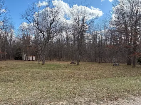 1005 E Pinedale, Roscommon, MI 48653