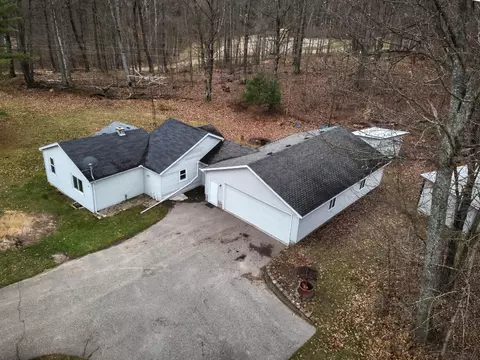 1330 Ski Park Rd, West Branch, MI 48661
