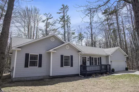 961 Spring Dr, Gaylord, MI 49735