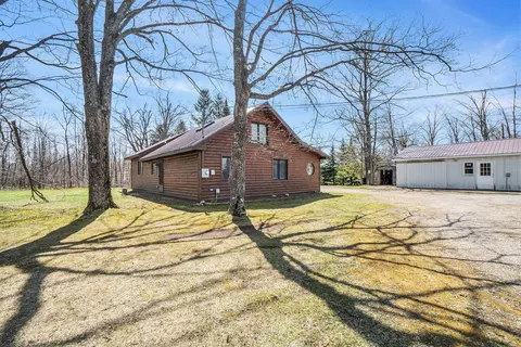267 W Thumb Lake Rd, Vanderbilt, MI 49795 photo 24