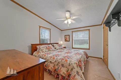 5335 Pinecrest Dr, Lewiston, MI 49756 photo 18
