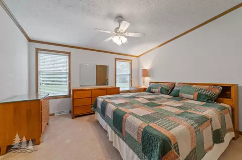 5335 Pinecrest Dr, Lewiston, MI 49756 photo 22