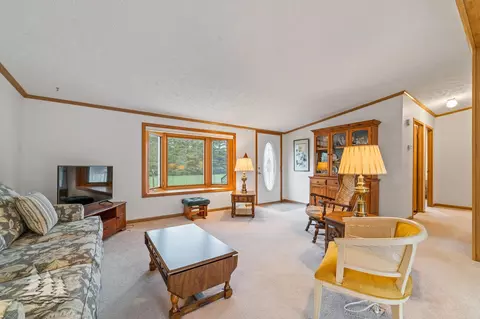 5335 Pinecrest Dr, Lewiston, MI 49756 photo 8