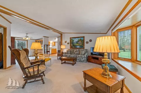 5335 Pinecrest Dr, Lewiston, MI 49756 photo 9